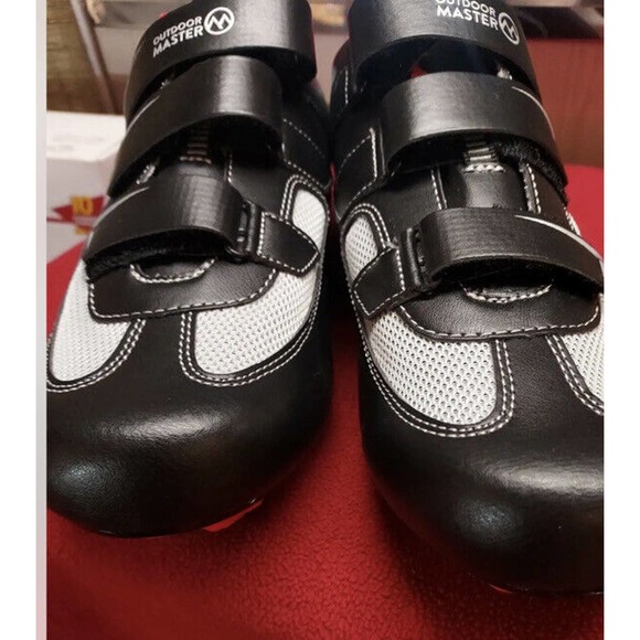 Outdoor Master Cycling Shoes Size 39EU 7.5 Women 6 Men’s - Picture 3 of 5